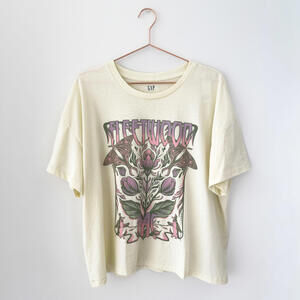 NWT Fleetwood Mac Butterflies Short Sleeve Graphic T-Shirt Size XL